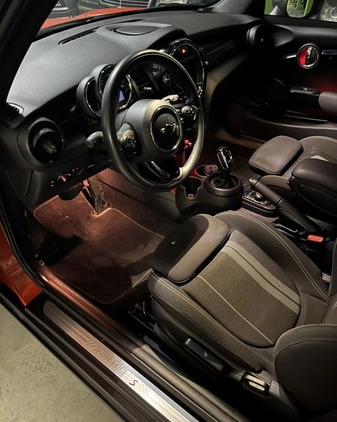 MINI Cooper S cena 81900 przebieg: 93500, rok produkcji 2018 z Warszawa małe 106